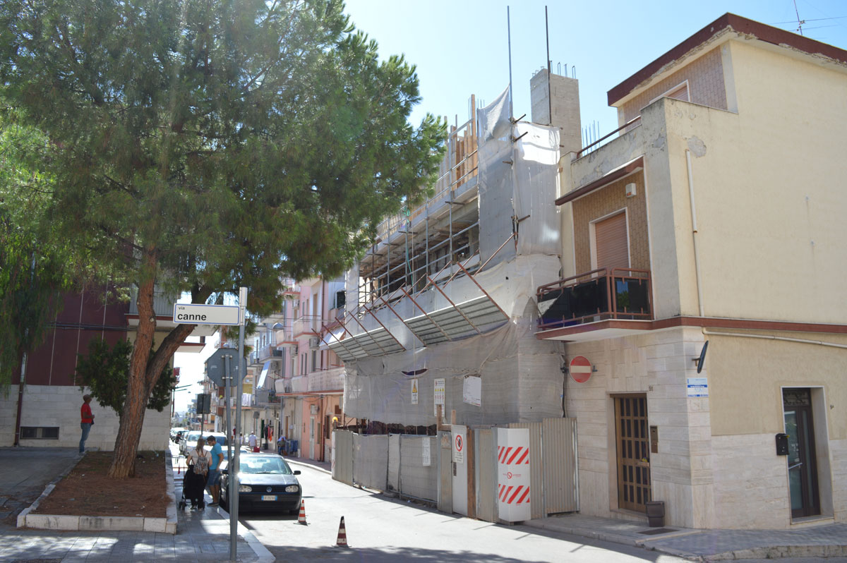 Geo-Costruzioni-Manfredonia-Via-Gramsci-47-lavori-in-corso2